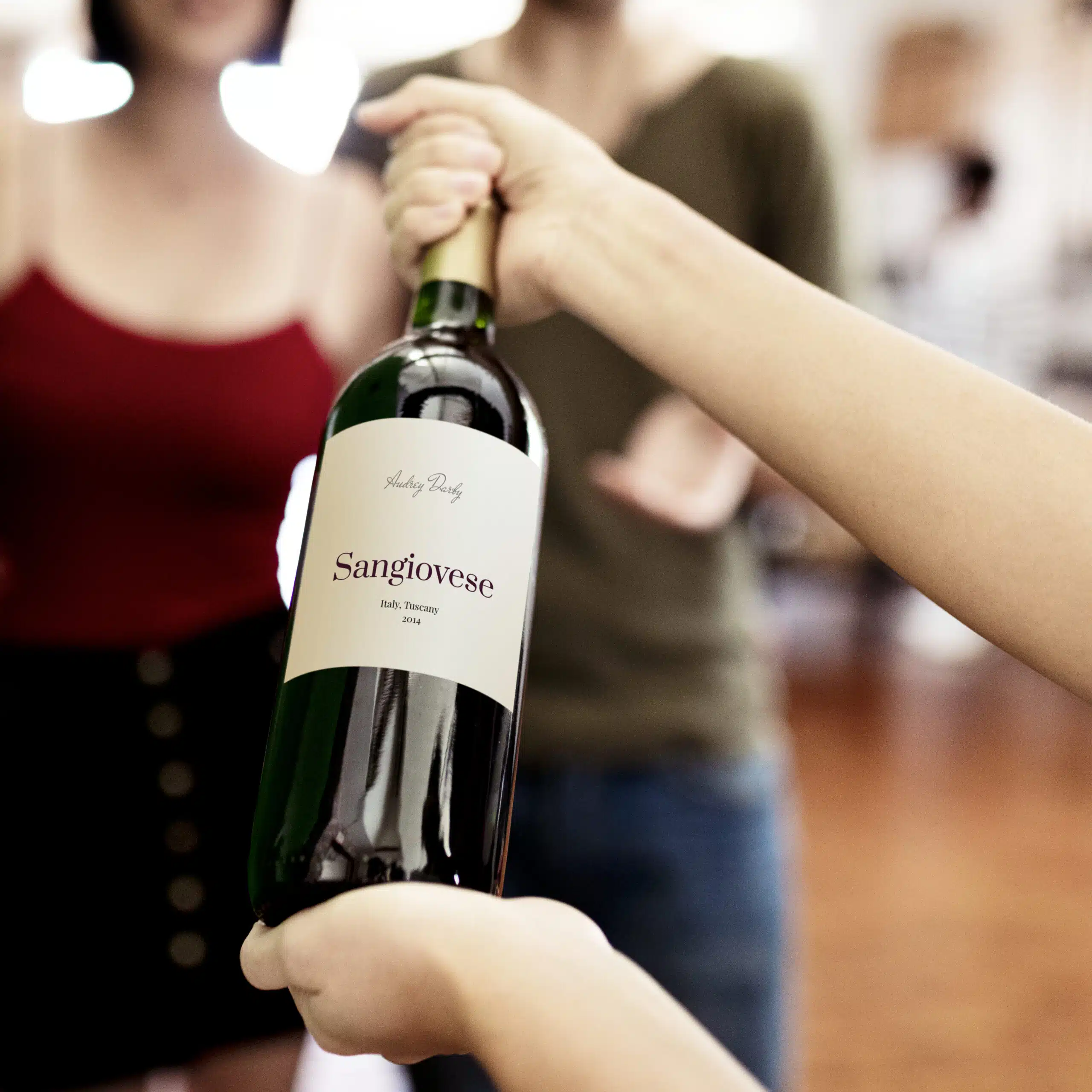 Red wine bottle label mockup